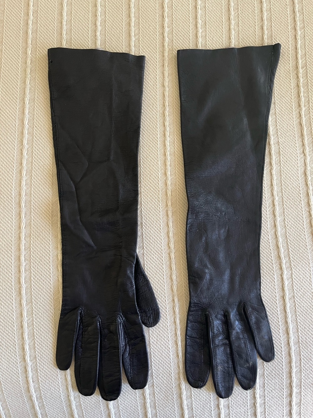 Vintage Italian leather gloves